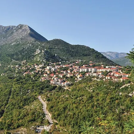 Holiday home Lovely In Vrgorac